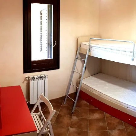 Dom wakacyjny Silvia Campofelice Di Roccella